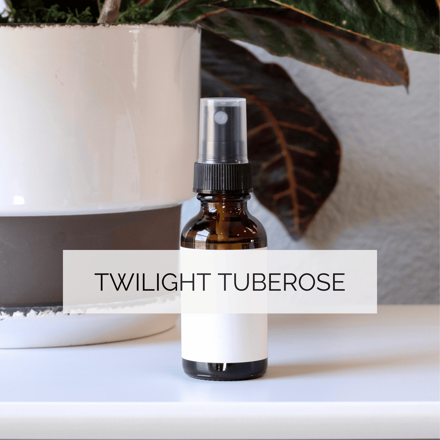 TWILIGHT TUBEROSE | 1oz Room & Linen Spray